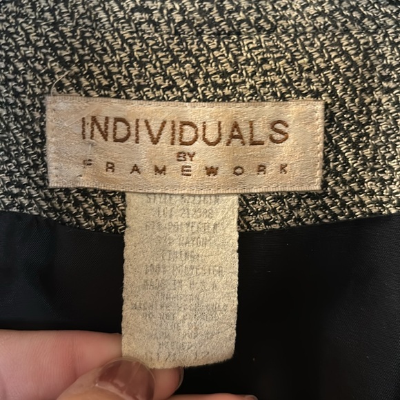 Individuals by Framework zip up jacket size 12 - Picture 3 of 4